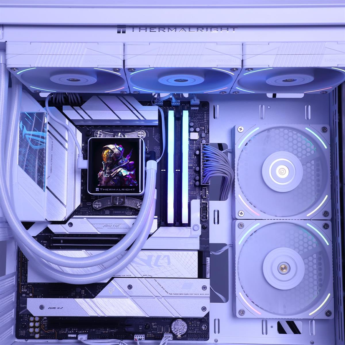 Thermalright Liquid Cooler Frozen Vision 360 ARGB White Thermalright Liquid Cooler Frozen Vision 360 ARGB White